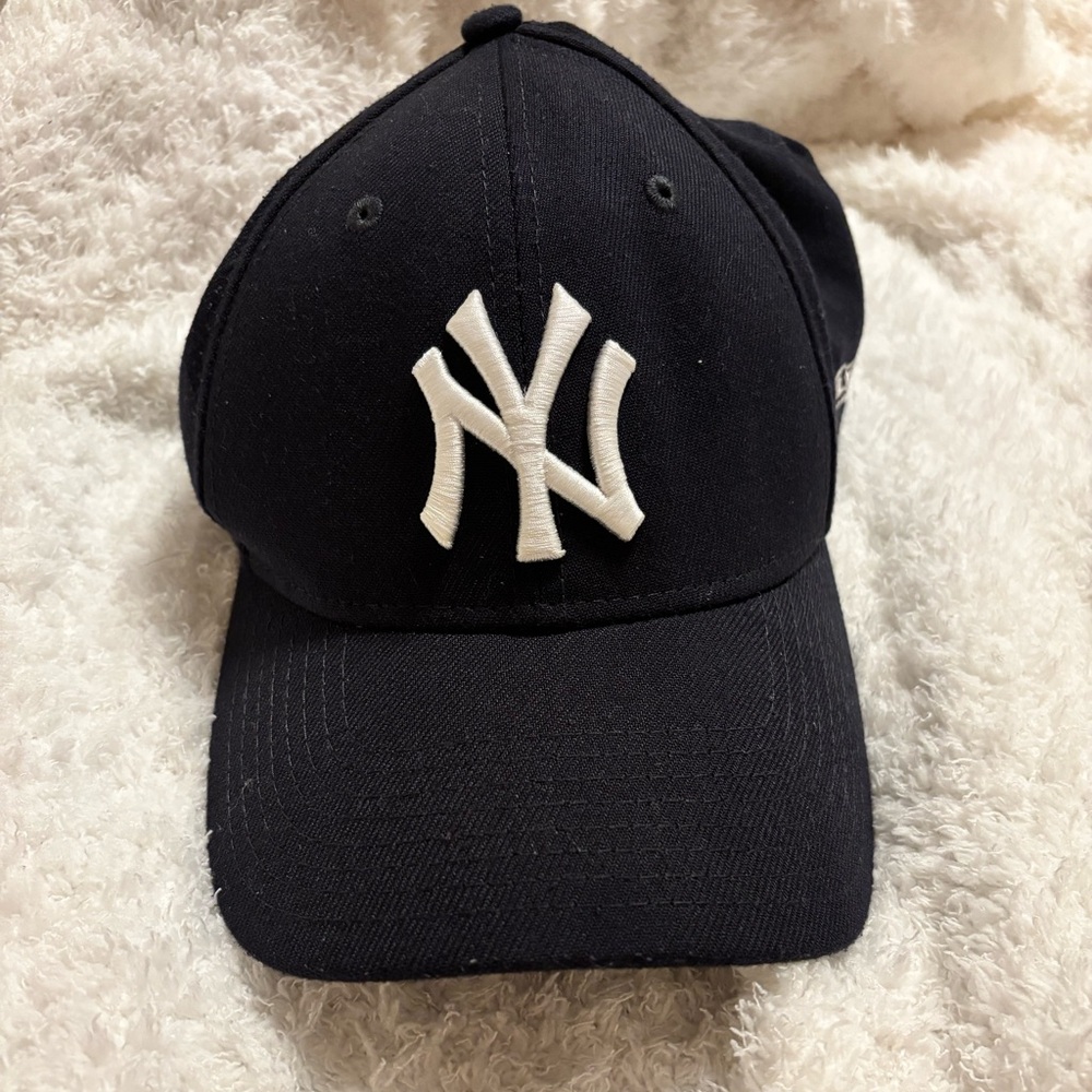 Yankee Hat - image 1